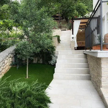 Gajeta Lägenhet Povile